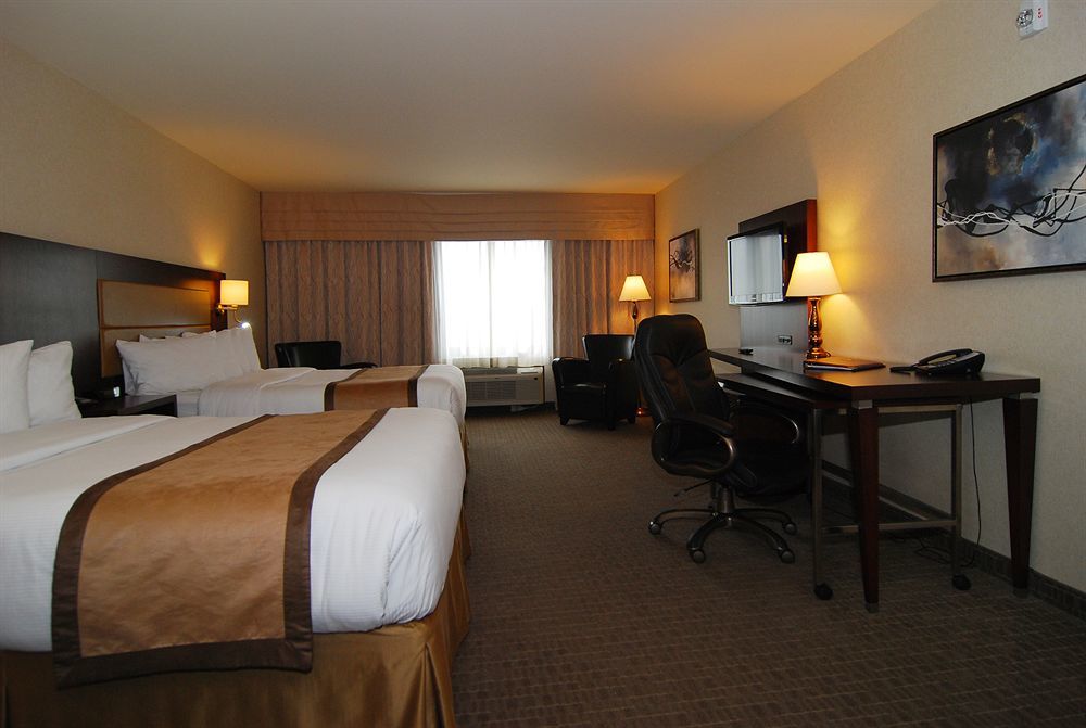Quality Inn & Suites Val-d'Or Quarto foto